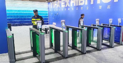 安裝小區(qū)校園景區(qū)寫字樓人行通道閘找哪家靠譜？深圳鐵軍智能值得信賴